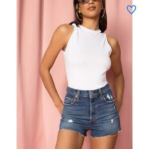 Levi’s Ribcage Shorts | Size 24